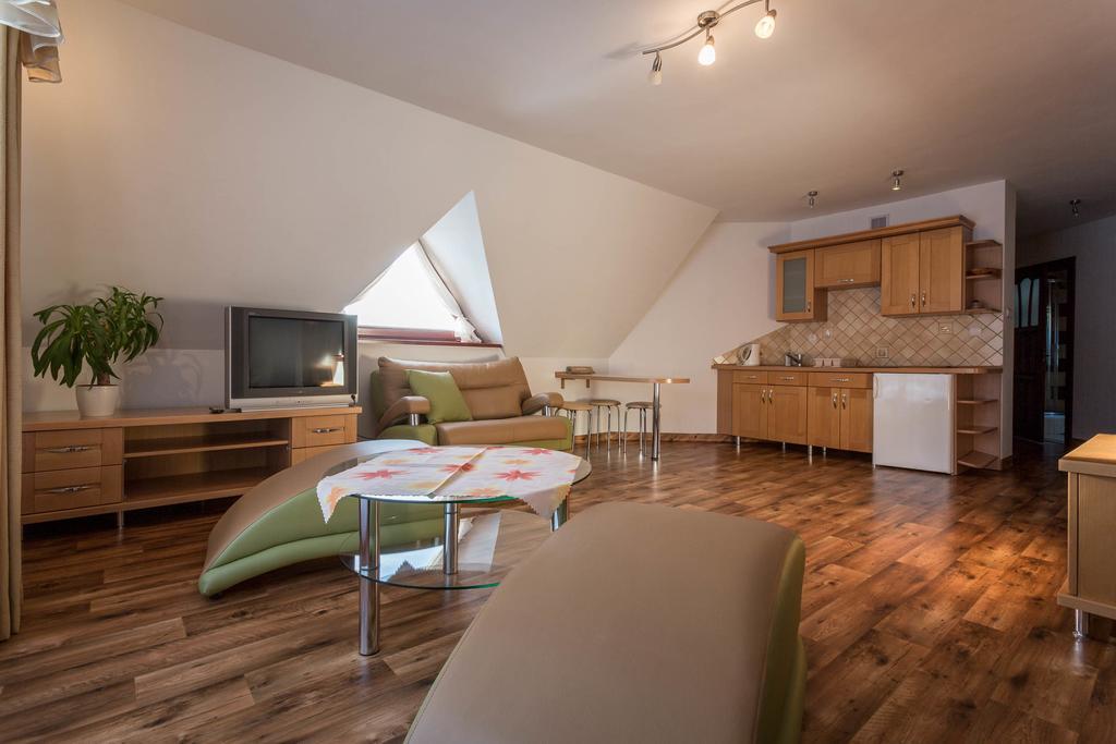Sykowny Dworek Apartamenty Kościelisko Exterior foto